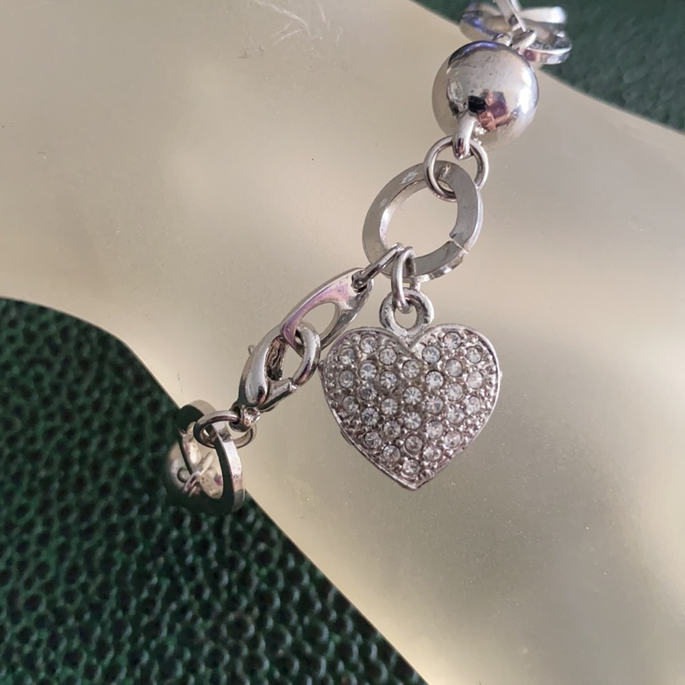 Vintage silver tone puffy heart charm bracelet